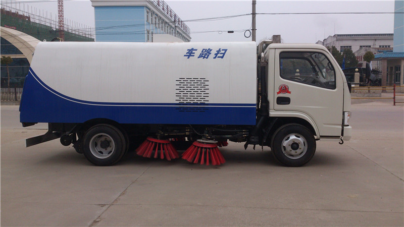 掃路車